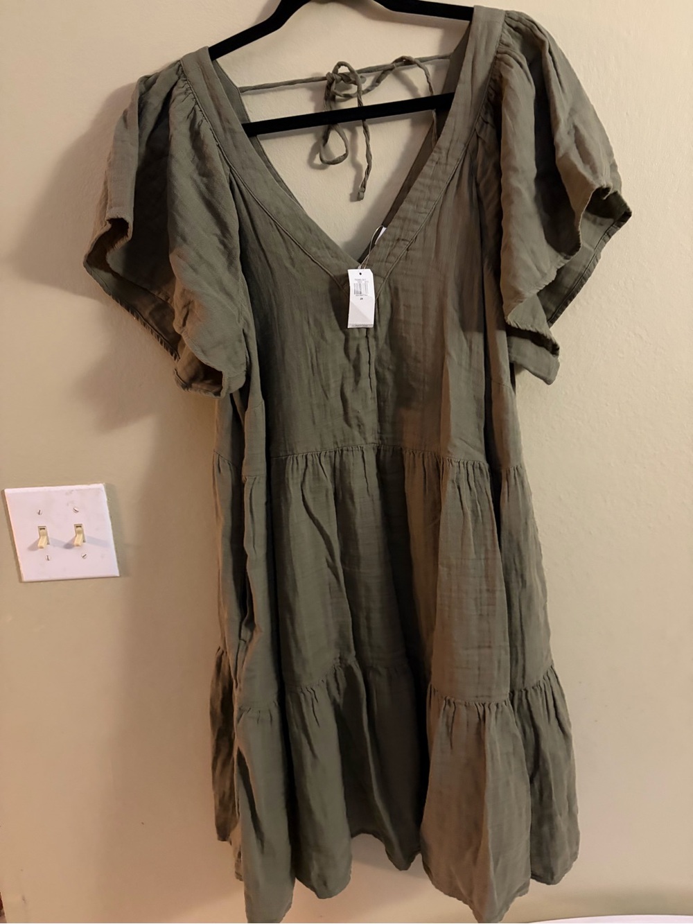 Old Navy Olive Tiered V-Neck Flutter Sleeve Dress